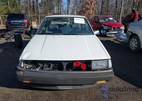 1987 Toyota Corolla Le z USA, uszkodzony, nr VIN JT2AE83E7H3436892